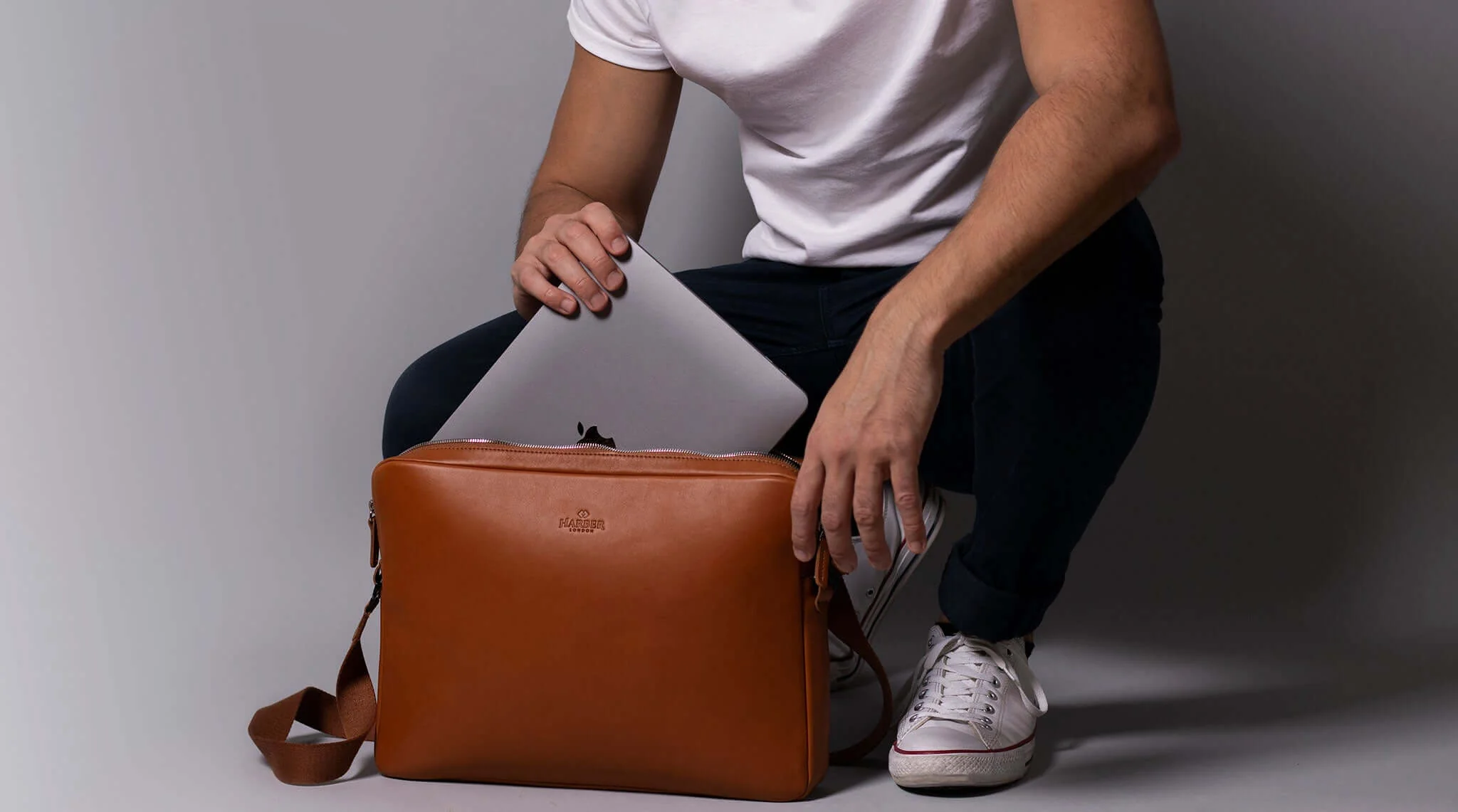 leather messenger bag