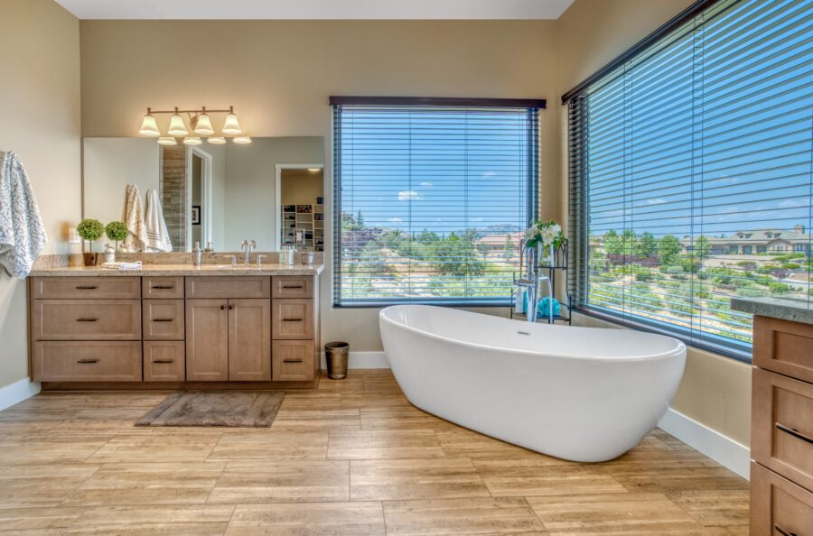 How the Right Bathroom Flooring Enhances Functionality and Design Harmony